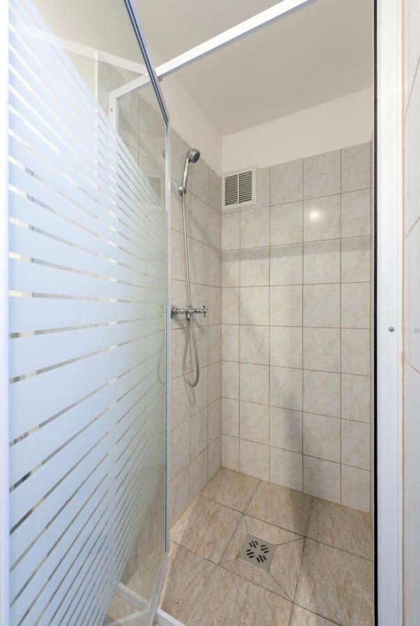 Mehdi Residence 2 Budapest Luaran gambar